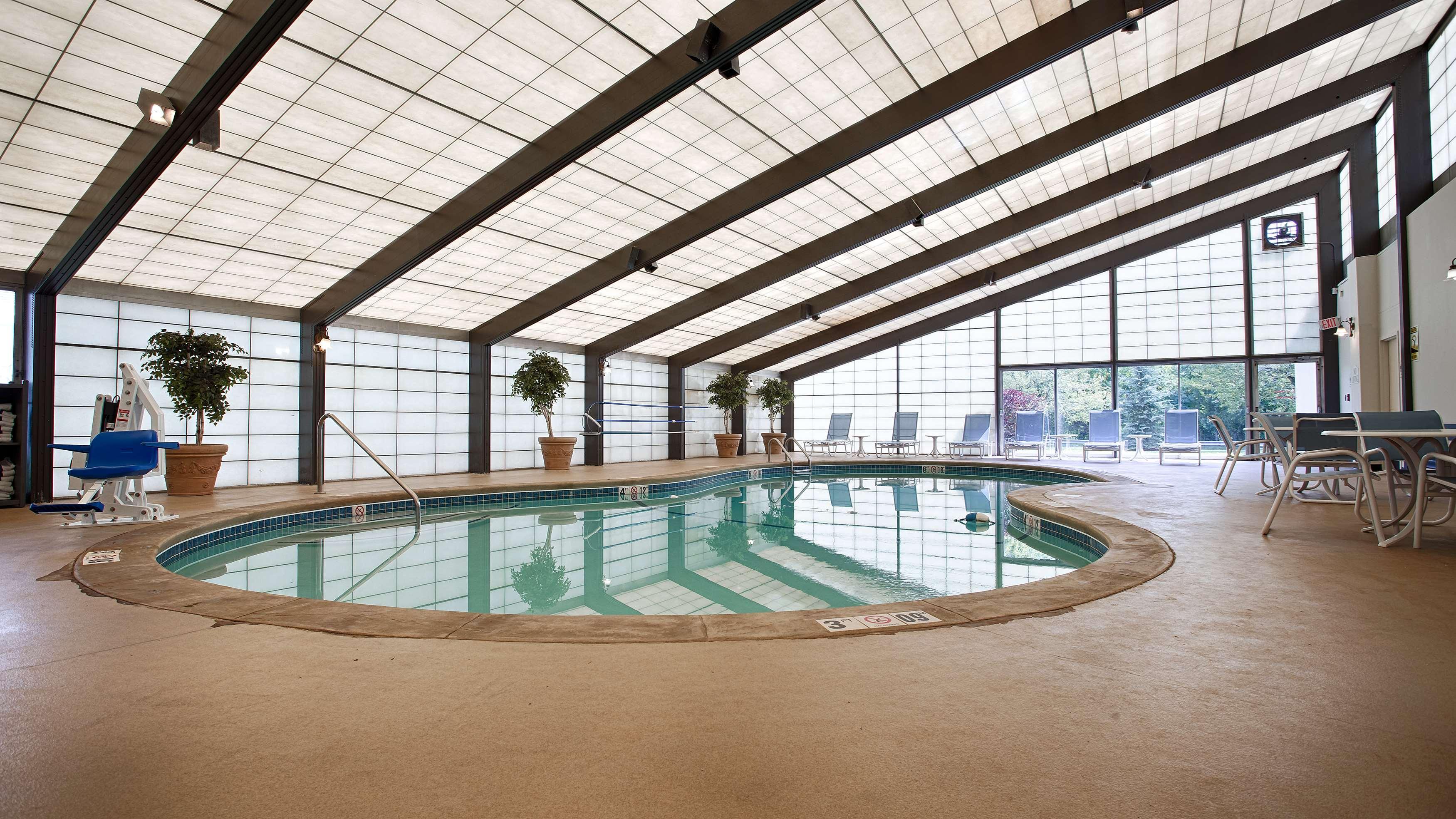 Best Western Plus New Englander Woburn Buitenkant foto