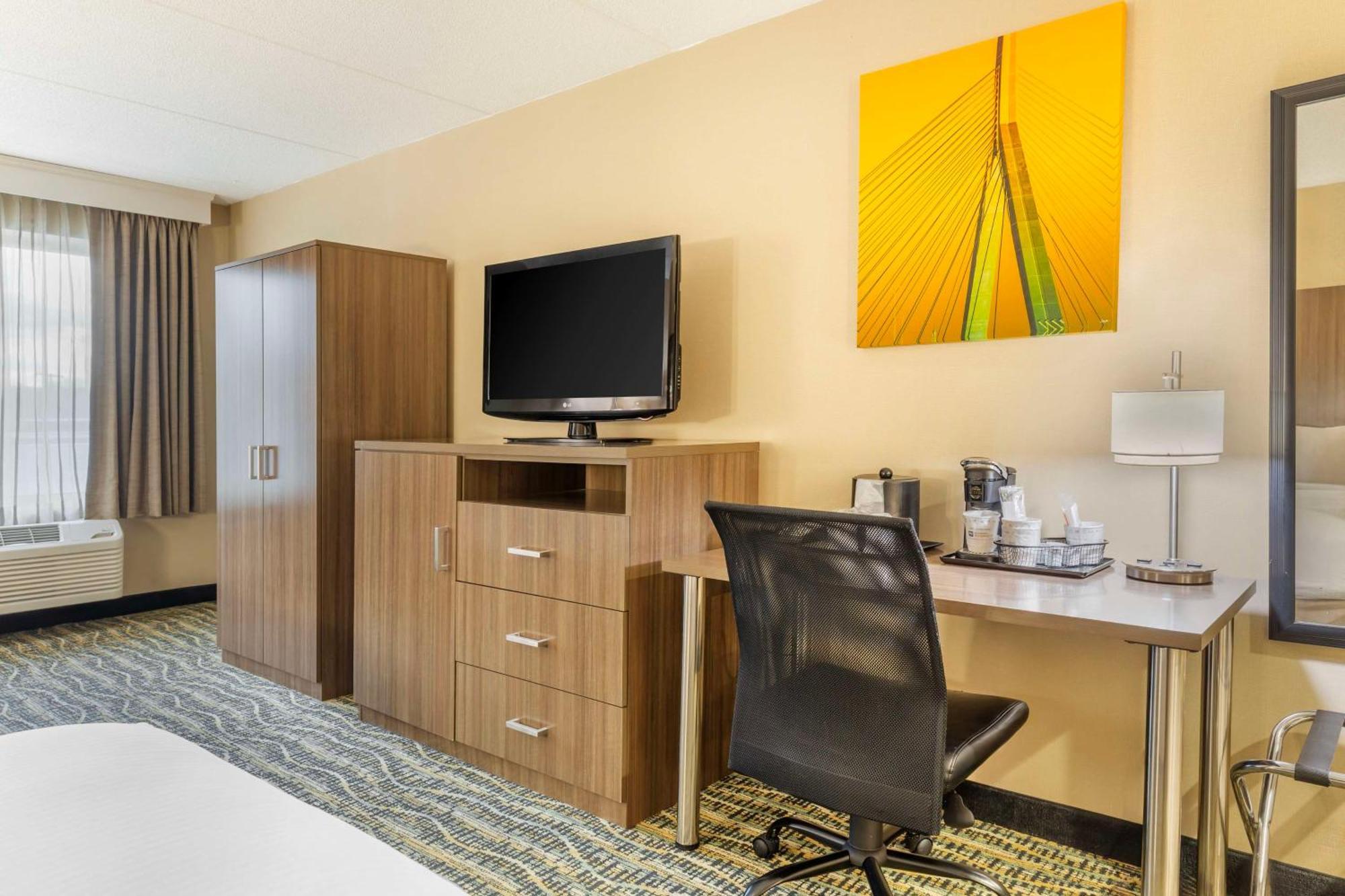 Best Western Plus New Englander Woburn Buitenkant foto