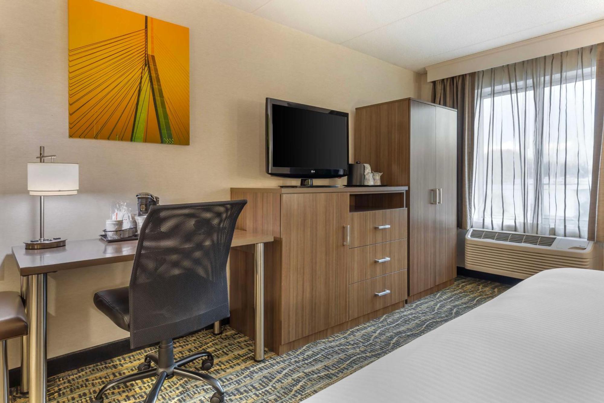 Best Western Plus New Englander Woburn Buitenkant foto