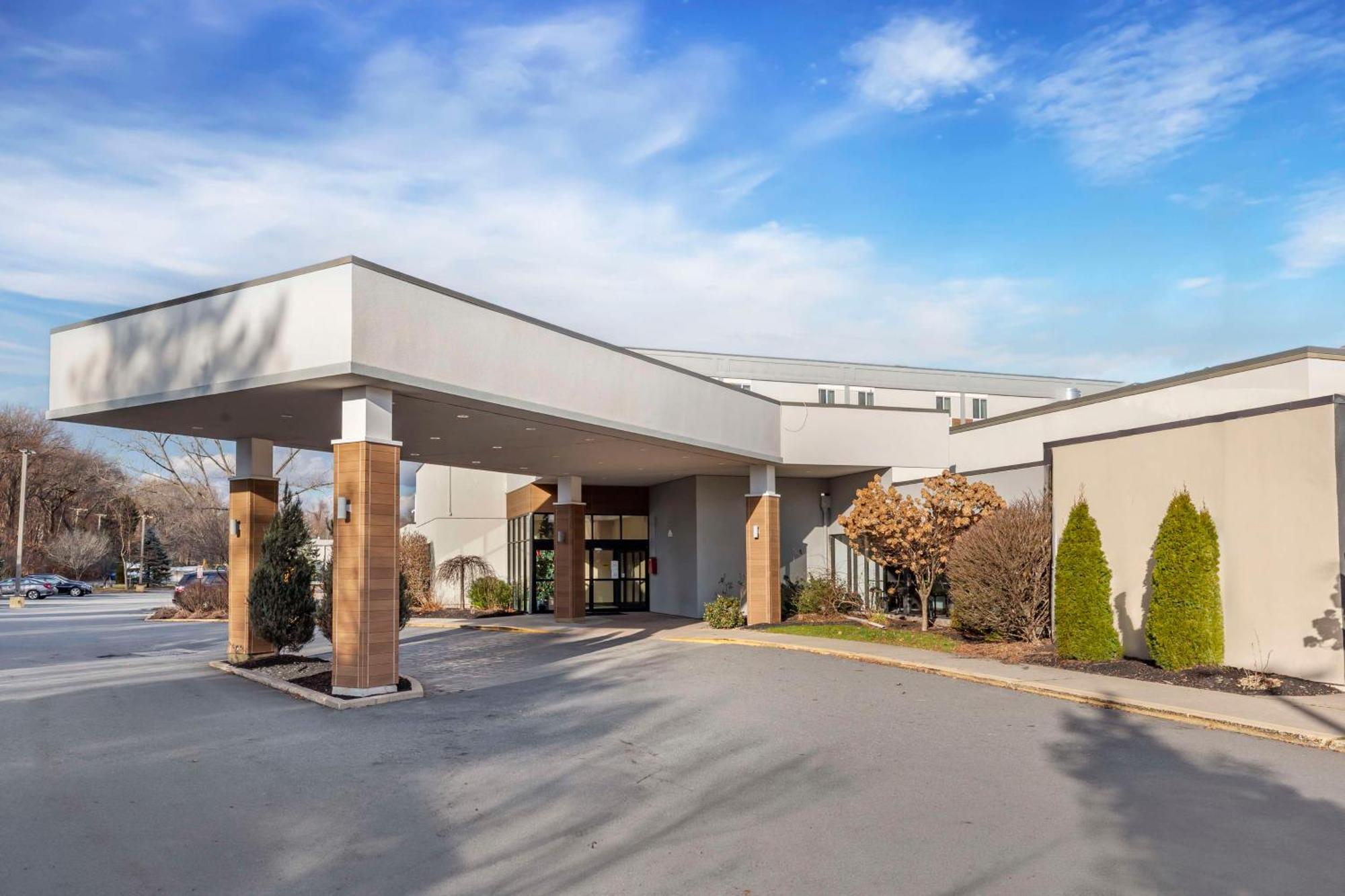 Best Western Plus New Englander Woburn Buitenkant foto